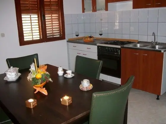 Ev (Ina - peaceful - H Pierida (8+4))