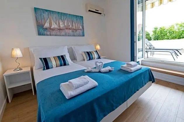 Apart Daire (Ina2 - modern and cosy - A2(4))