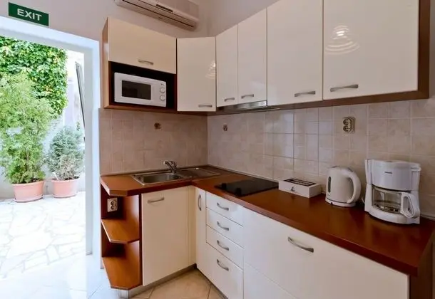 Apart Daire (Ina2 - modern and cosy - A2(4))