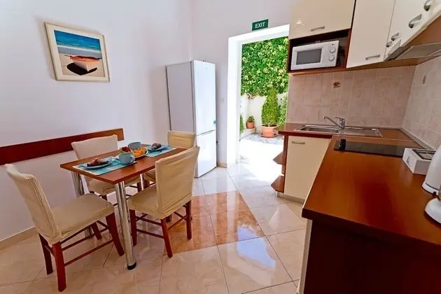 Apart Daire (Ina2 - modern and cosy - A2(4))