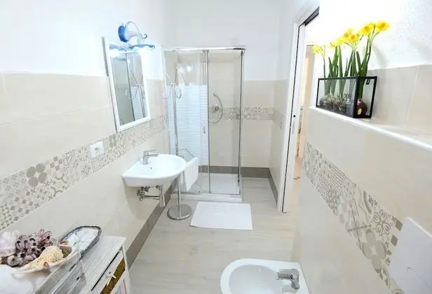 Comfort Tek Büyük veya İki Ayrı Yataklı Oda (2)