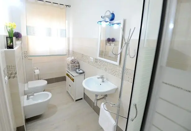 Comfort Tek Büyük veya İki Ayrı Yataklı Oda (3)