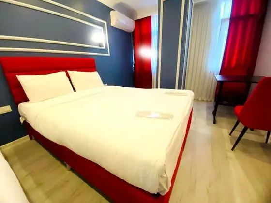 Comfort Tek Büyük Yataklı Oda