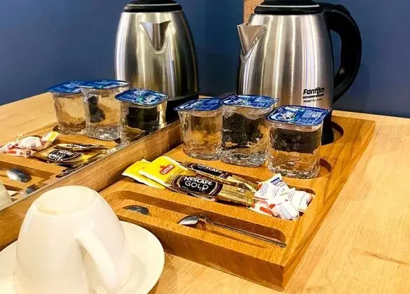 Premium Tek Büyük Yataklı Oda