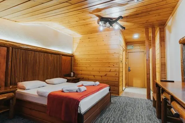 Üç Kişilik Oda, Balkon/Veranda, Şehir Manzaralı