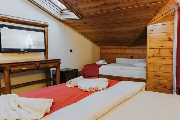 Üç Kişilik Oda, Balkon/Veranda, Şehir Manzaralı