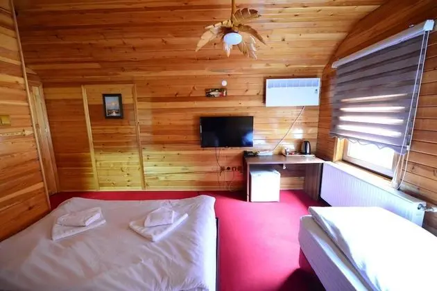 Bungalov (Triple)
