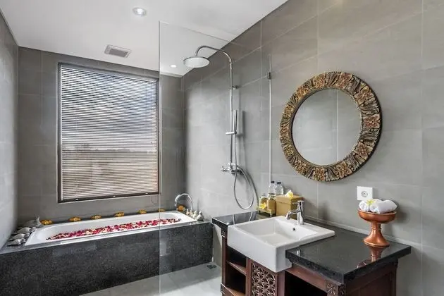 Grand Tek Büyük Yataklı Oda