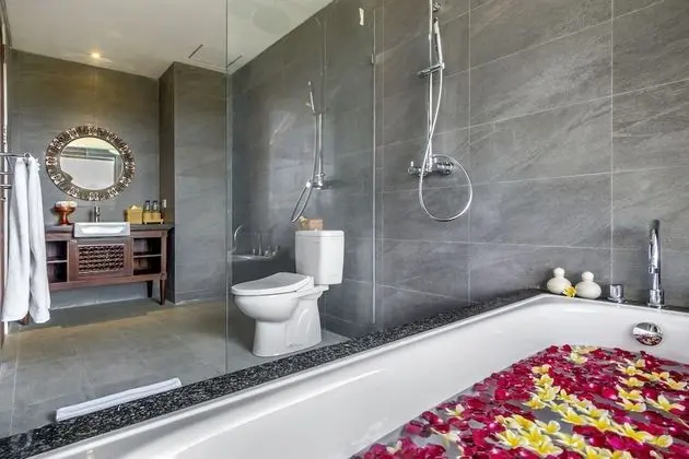 Grand Tek Büyük Yataklı Oda