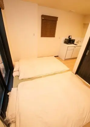 Üç Kişilik Oda (with Terrace)