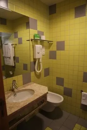 Superior Büyük Yataklı Tek Kişilik Oda