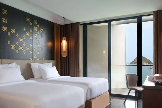 The Signature Sea View with Twin Bed