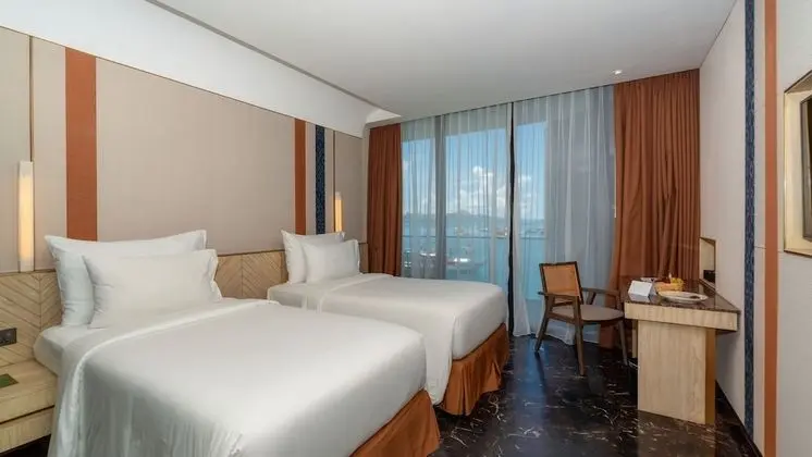 The Signature Sea View with Twin Bed