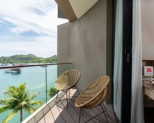 The Signature Sea View with Twin Bed