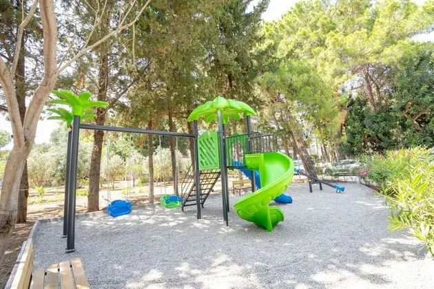 Villa Aile Odası