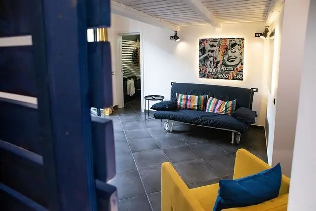Junior Stüdyo Süit, Balkon (Orange)