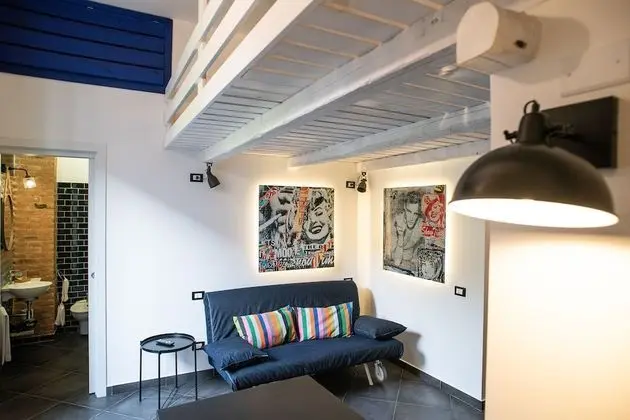 Junior Stüdyo Süit, Balkon (Orange)