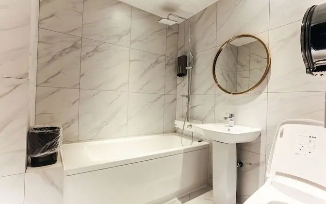 Oda (VIP (TV OTT Bathtub))