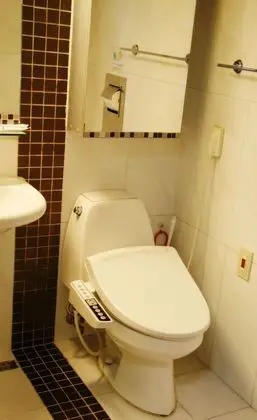 Basic Tek Büyük Yataklı Oda