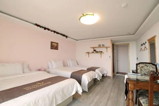 Deluxe Triple Room (Shuttle Service until 11:00 PM)