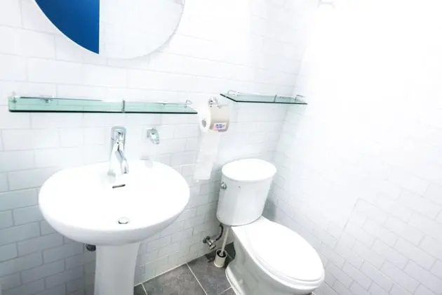 Basic Üç Kişilik Oda