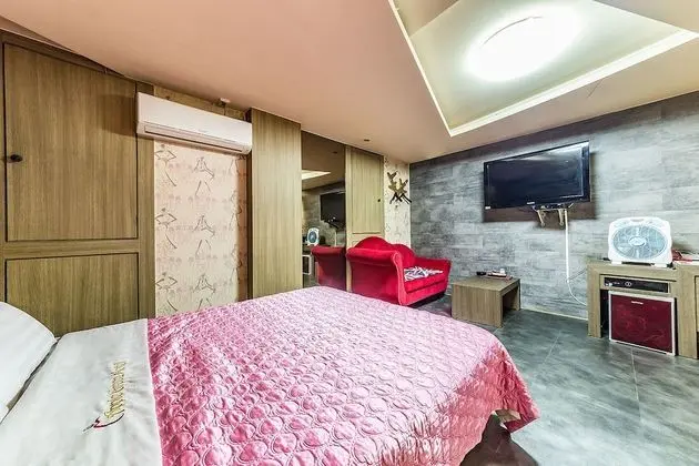 Oda (Special Room (Netflix))