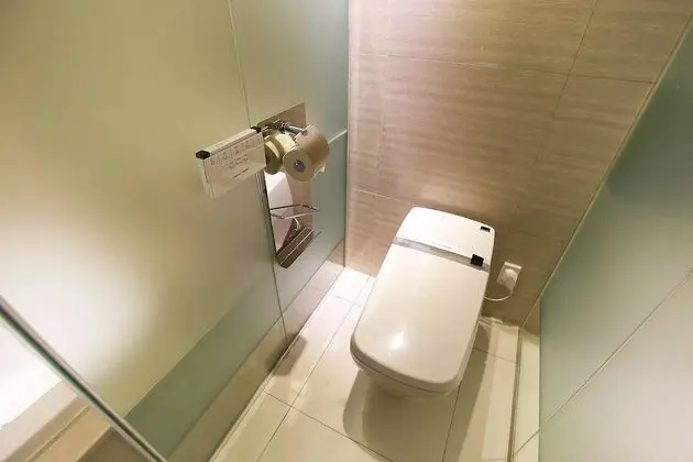 Oda (Deluxe-Spa bath (Air purifier system )