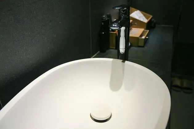 Oda (Deluxe-Spa bath (Air purifier system )