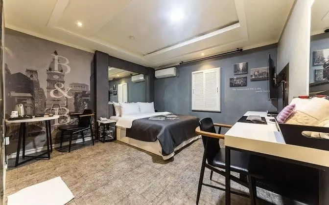 Oda (Standard room)