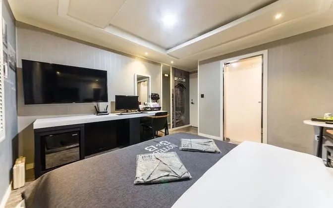 Oda (Standard room)