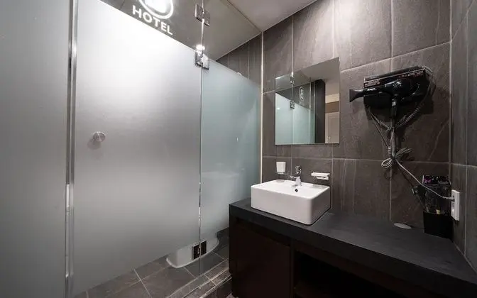 Oda (Non-Smoking Room (2PC GTX1060 Netflix)