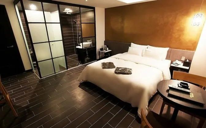 Oda (Standard room)