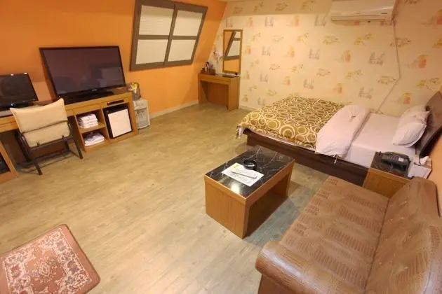 Oda (Group Room)