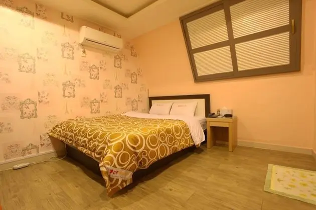Oda (Standard Room)
