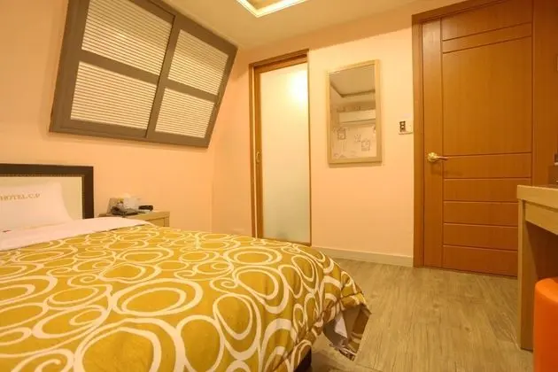 Oda (Standard Room)