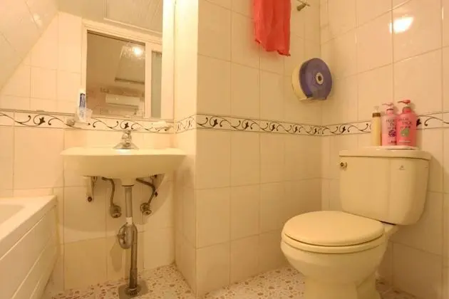 Oda (Standard Room)