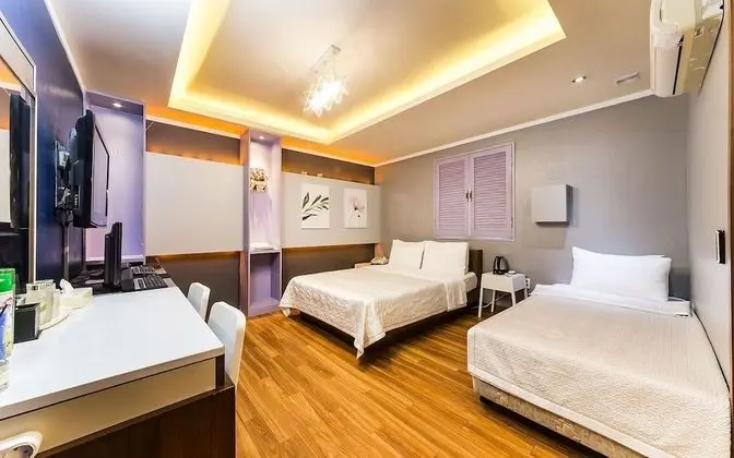 Oda (Twin Room)