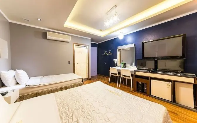 Oda (Twin Room)
