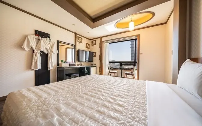 Oda (Special Room)