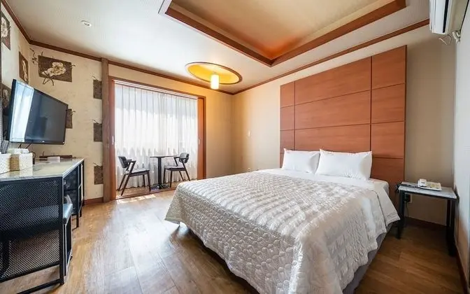 Oda (Standard Room)