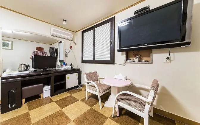 Oda (Standard Room)