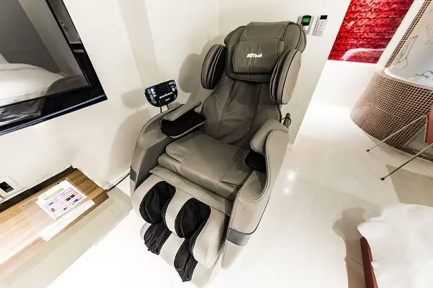 Oda (VIP suite (massage chair))