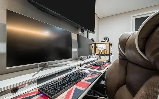 Oda (Sweet Twin (Ryzen 3500/2060/240hz / A)