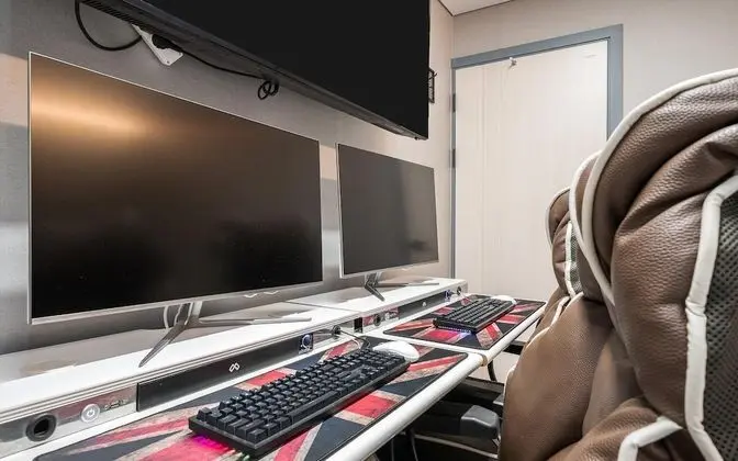 Oda (Sweet Twin (Ryzen 3500/2060/240hz / A)