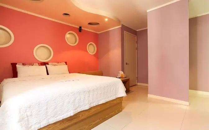 Oda (Special Room)