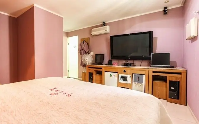 Oda (Special Room)