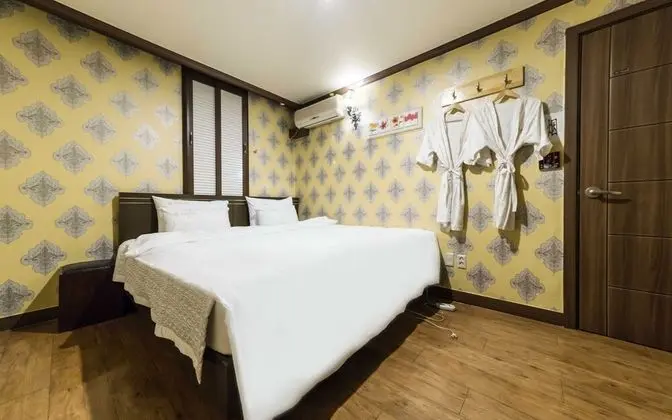 Oda (Standard Room)