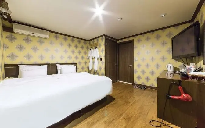 Oda (Standard Room)