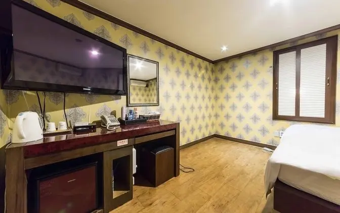 Oda (Standard Room)