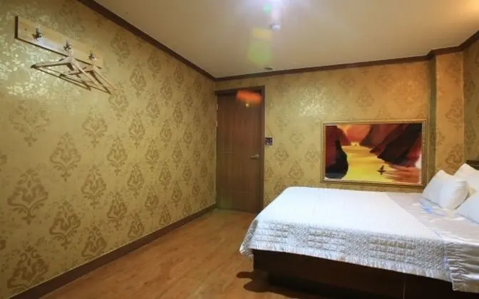 Oda (Standard Room)